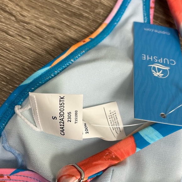 Cupshe Bikini - Picture 7 of 8